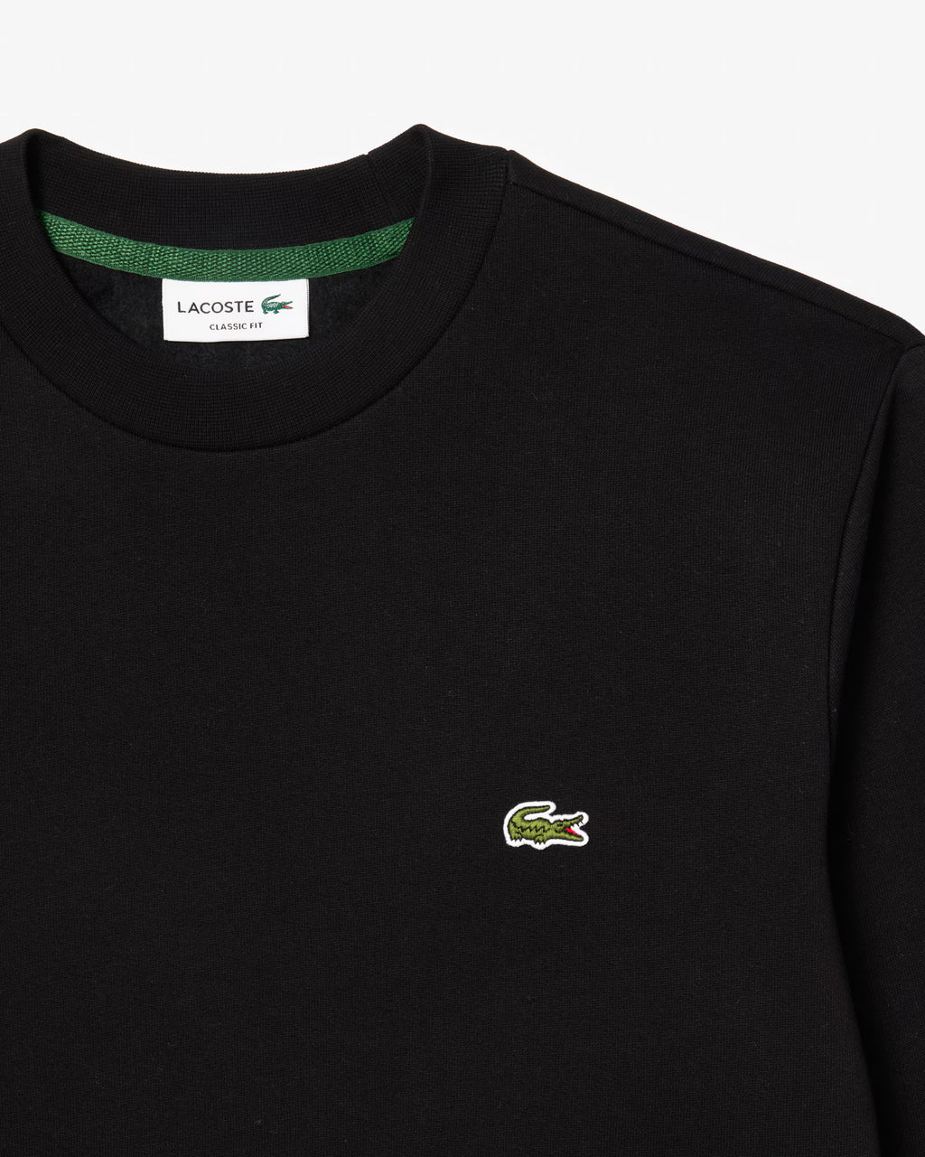Sweat Lacoste noir détail crocodile brodé sur la poitrine
